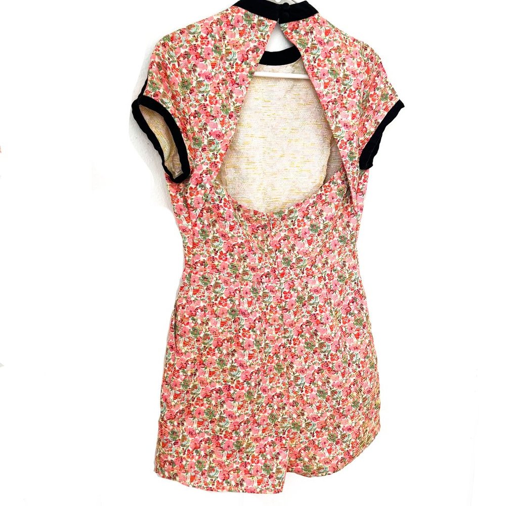 topshop floral romper w/open back + pockets